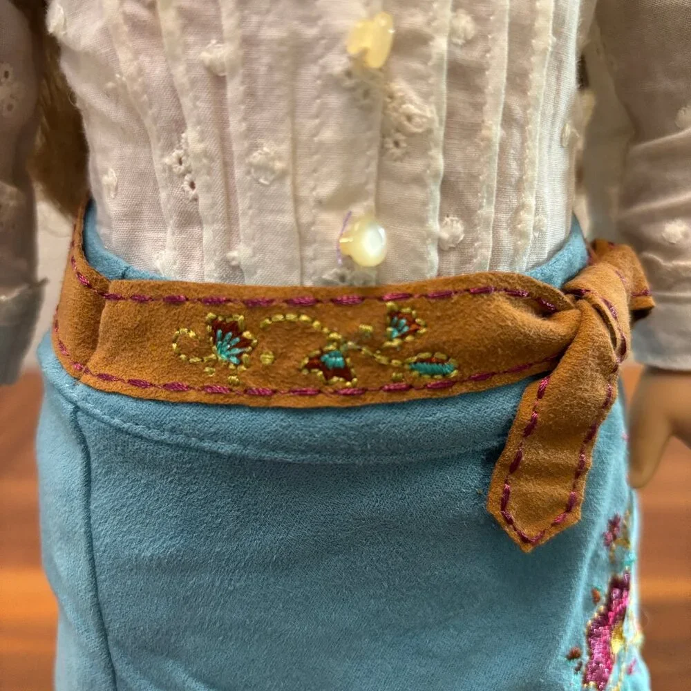 American Girl Nicki Fleming doll, retired 2007 Girl of the Year - Picture 4 of 8